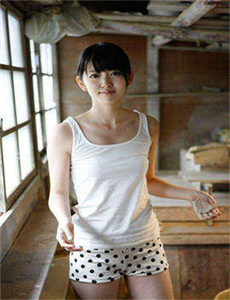 洞里春光