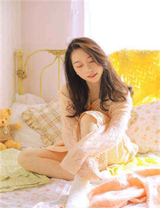 早已女露依